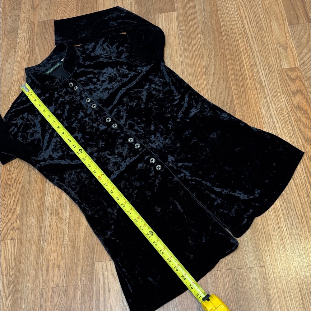 Harve Benard By Bernard Holtzman black crush velvet long sleeve top. Size M. - Picture 14 of 17